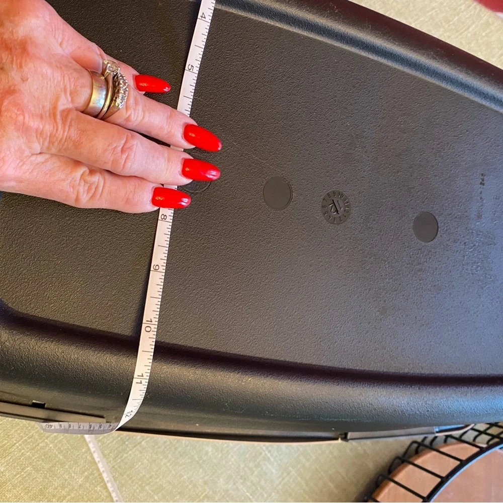 Pet Taxi Travel Kennel Carrier